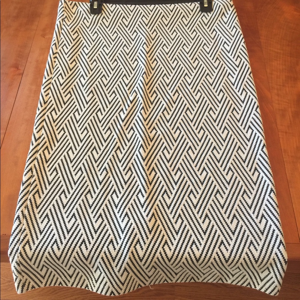 Midi length skirt